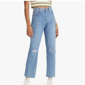 Levis rib cage straight ankle jean